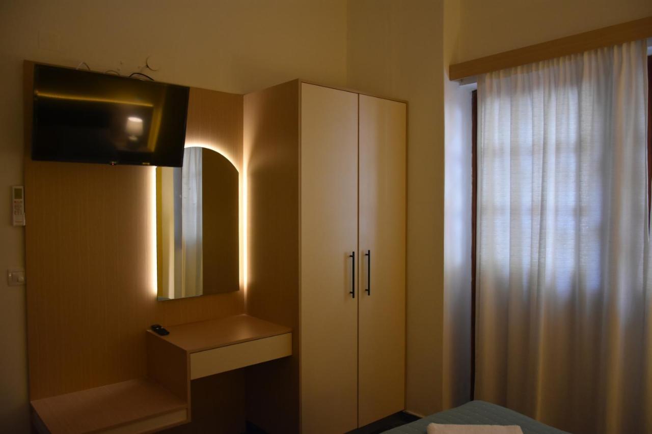 Tasos Seagull Apartments Chania  ภายนอก รูปภาพ